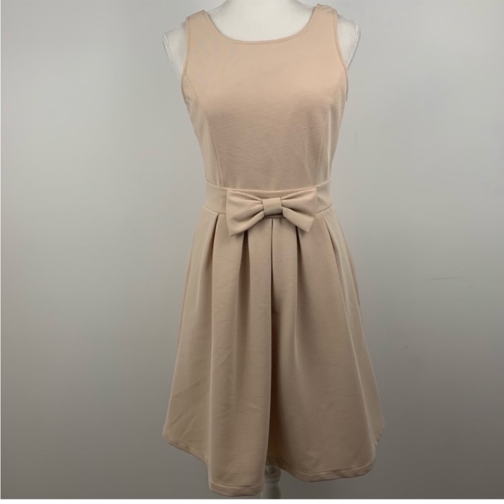 Pim + Larkin womens dress Pink/nude color size Small